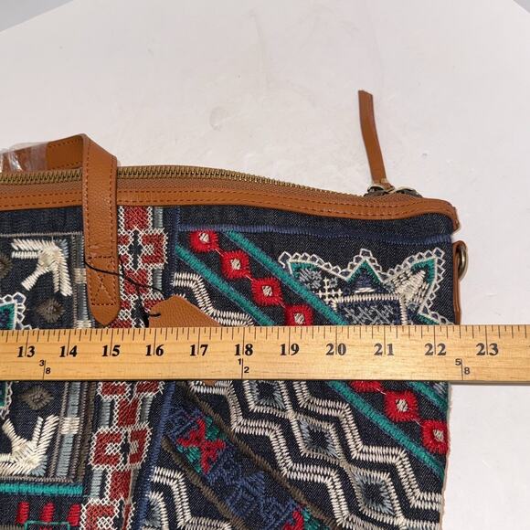 JOHNNY WAS Austin Embroidered Cloth Cotton Large Overnight Tote Weekender Bag - Picture 14 of 15